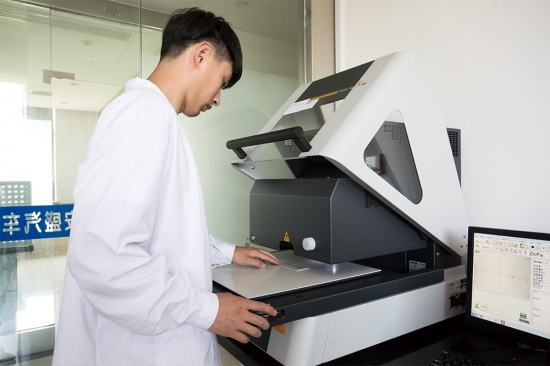 實(shí)驗(yàn)設(shè)備